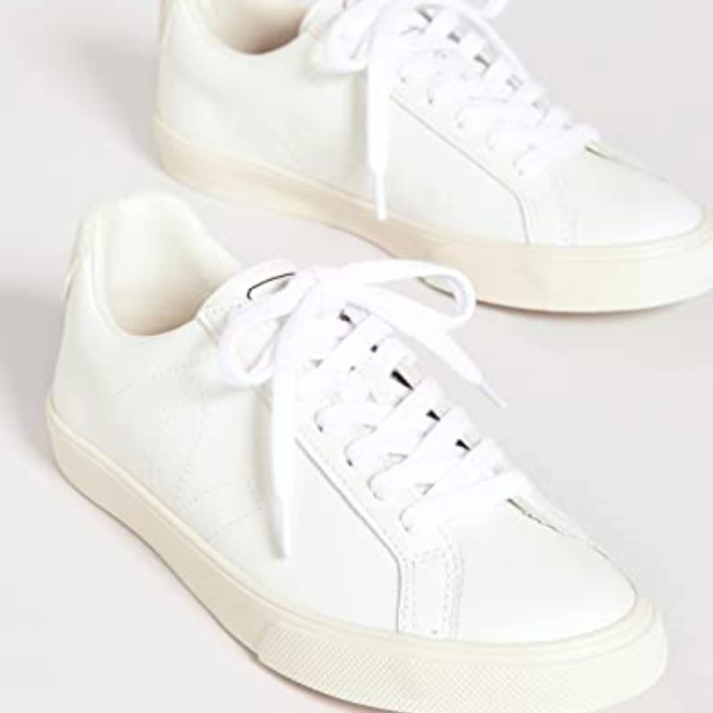 Veja Women's Esplar Low Sneakers - Extra White